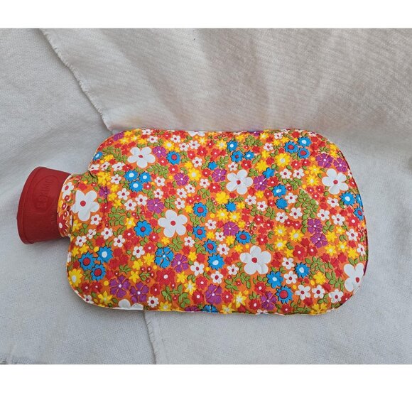 Floral Vintage Hot Water Bottle W Retro Flower Power Cozy Eskimo Brand W Germany - Picture 1 of 6